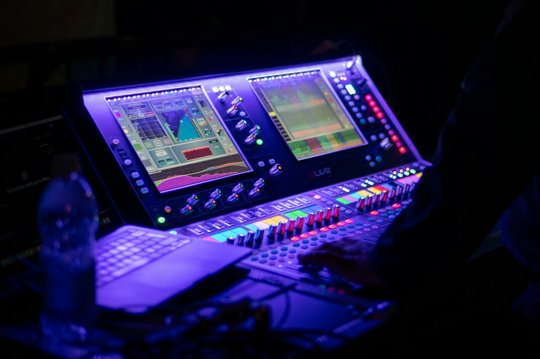 sound mixing studio